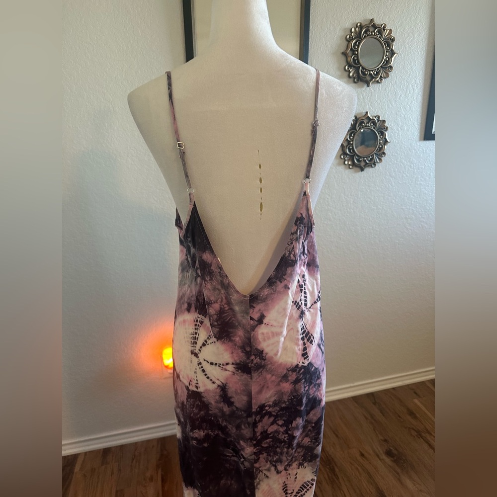 Lovestitch Tie-Dye Maxi Dress Open Back & w/Hand Pockets 🩷 - Picture 5 of 7